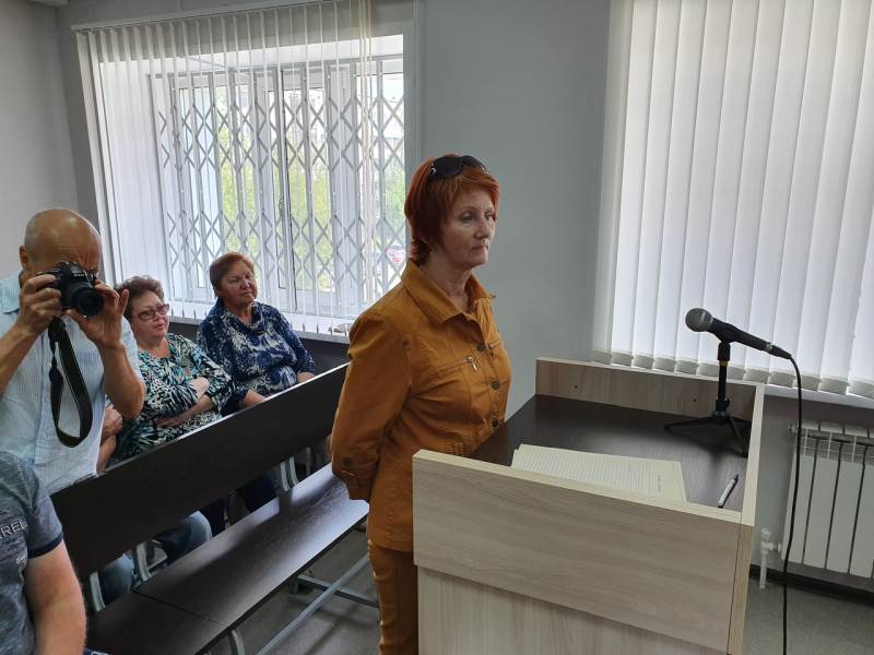 Людмила Платонова даёт показания