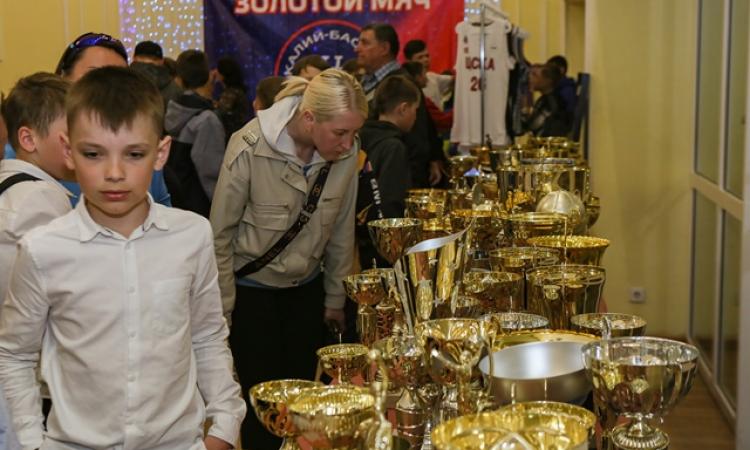 Кубки с разных соревнований