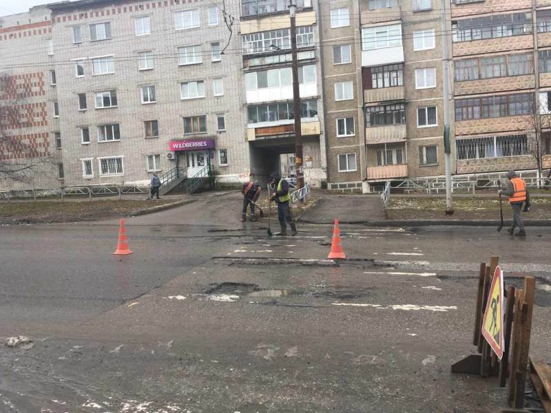 Главные новости березники. Происшествие в березниках в школе. Главные новости березники. Встреча в березниках губернатора сах. Тнт-березники.